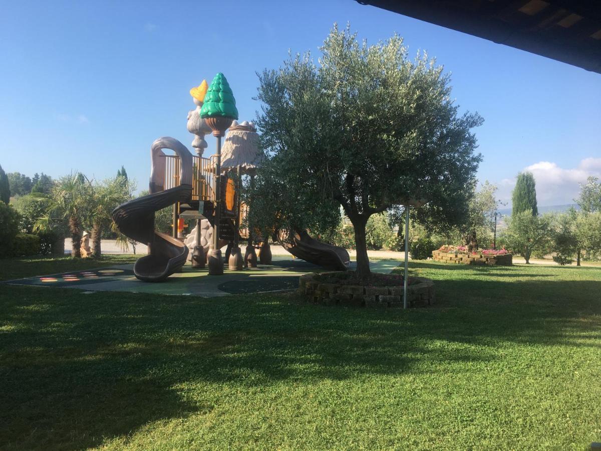 Casa In Campagna A Due Passi Dal Mare ปิซา ภายนอก รูปภาพ