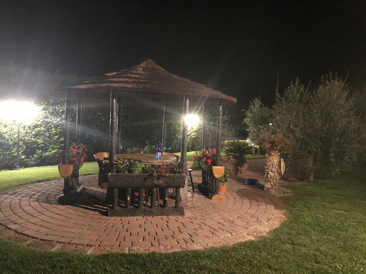 Casa In Campagna A Due Passi Dal Mare ปิซา ภายนอก รูปภาพ